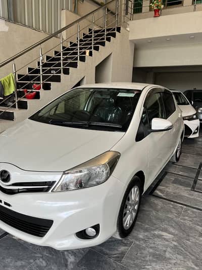 Toyota Vitz jewella 1.3cc 2013 03009556071