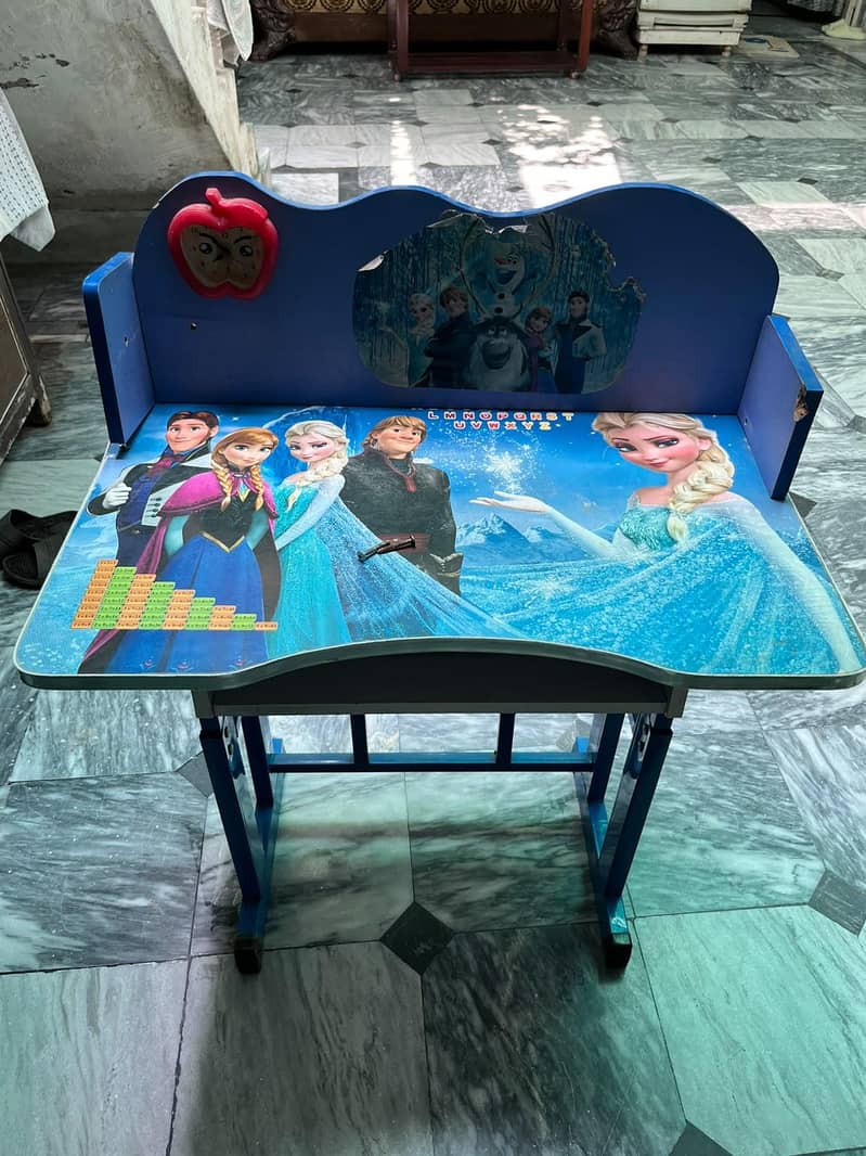 kids study table 0
