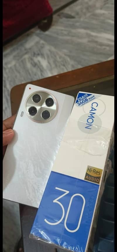 Tecno CAMON 30 24Gb/256Gb