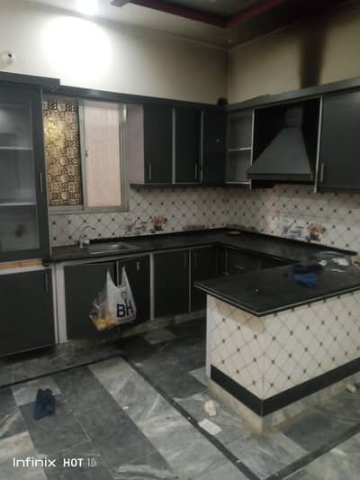 2bed full renovated ready for shifting no work required