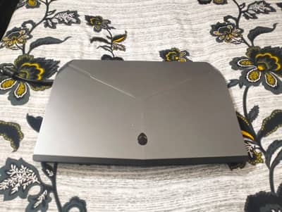 Alienware 15 R2 Gaming Laptop | i5 6300HQ | 16GB RAM | GTX 965M 2GB |