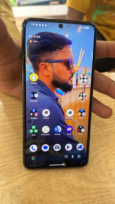 Google Pixel 8 Pro