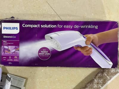 Steam&Go Handheld garment steamer GC360/36 (only used one or two time)