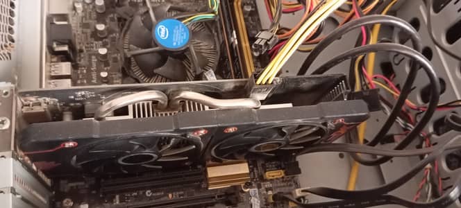 AMD Radeon RX 560 4gb Graphic Card