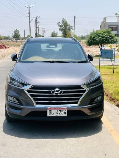 Hyundai Tucson 2023 | 45,000 KM Driven | Excellent Condition |