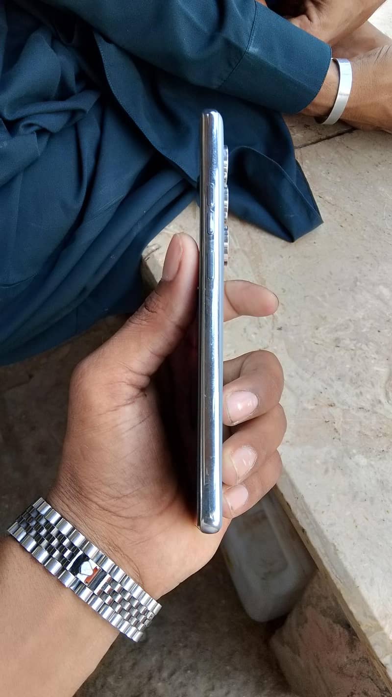 Tecno CAMON 40 2