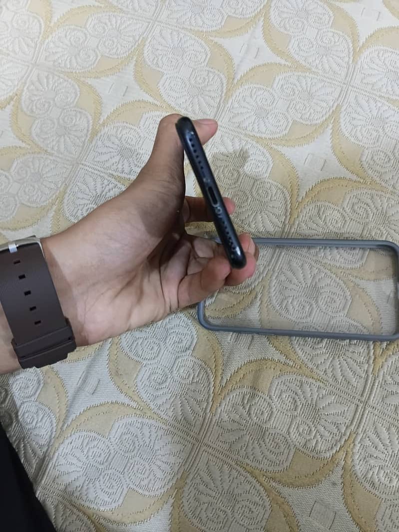 Apple iPhone 7 8