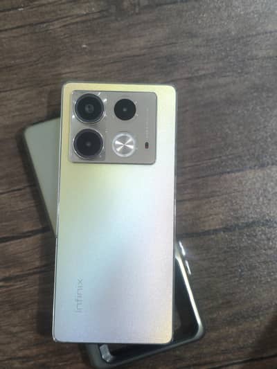 Infinix Note 40