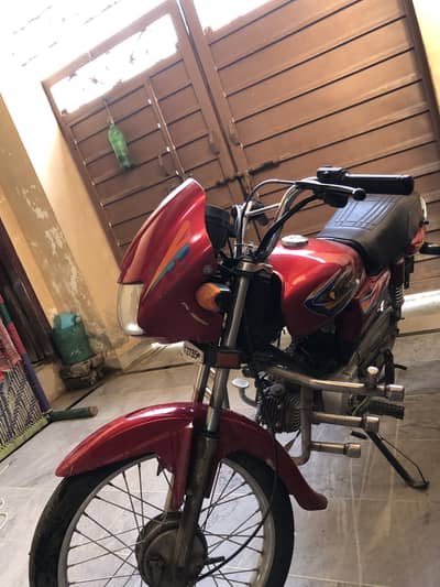 United 100Cc