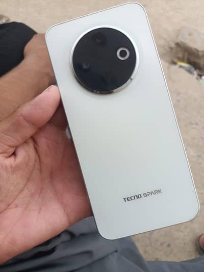 Tecno SPARK 30C