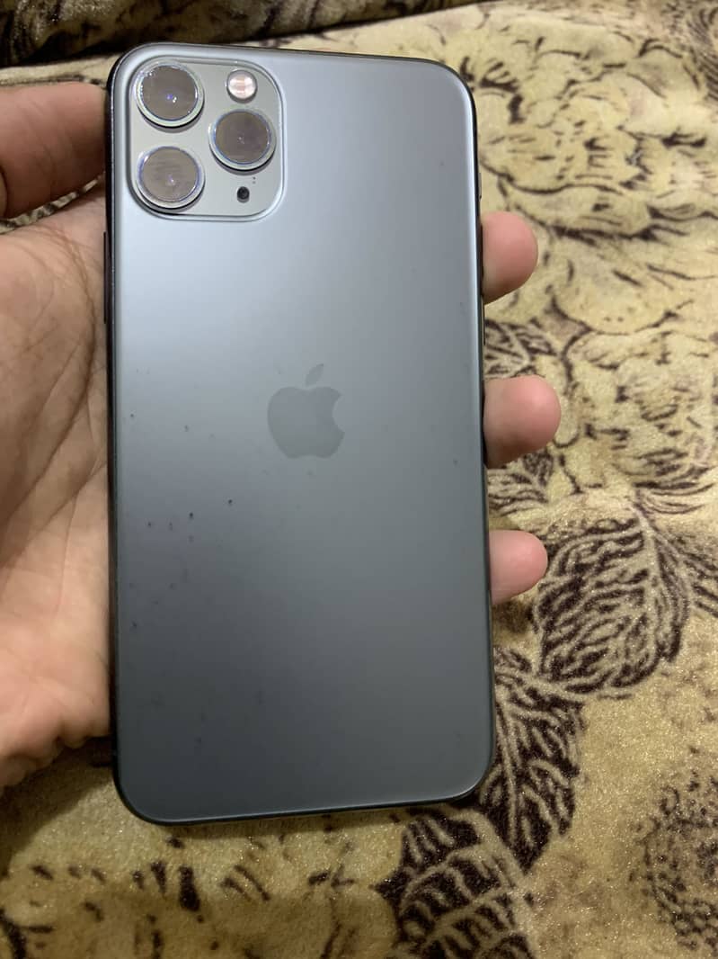 Apple iphone 11 pro jv 4