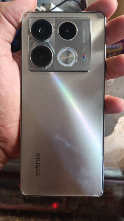 Infinix Note 40