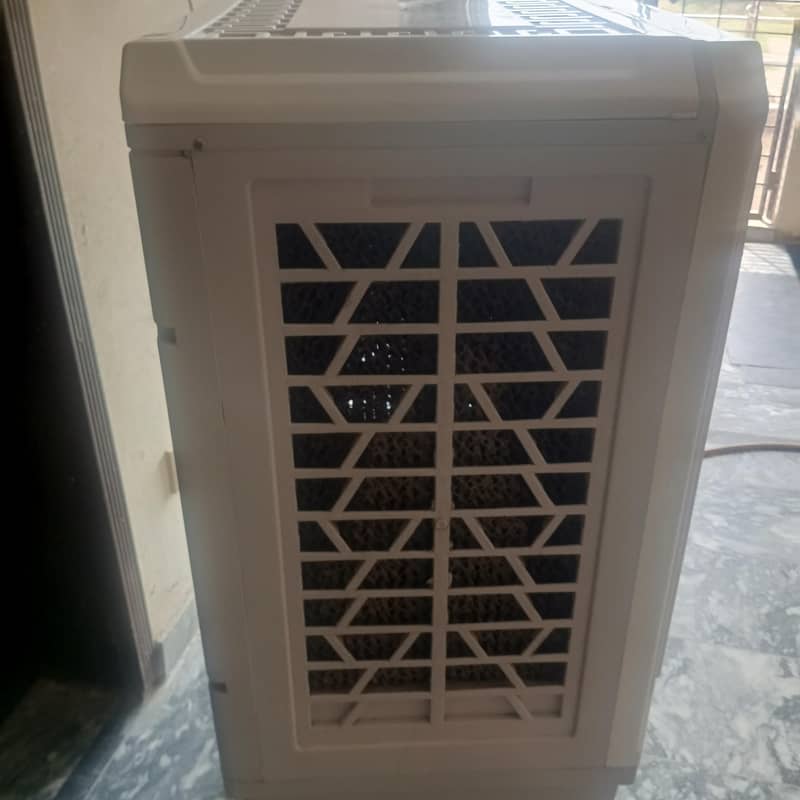 room cooler 11