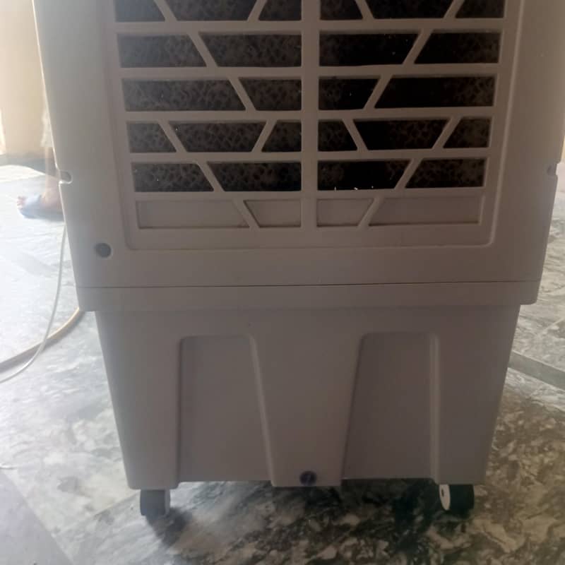 room cooler 16
