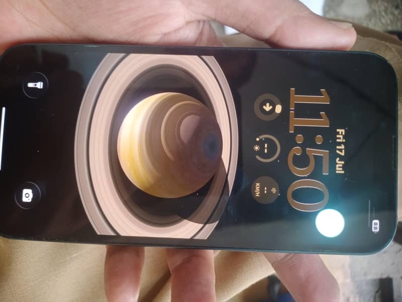 Apple iPhone 13 2