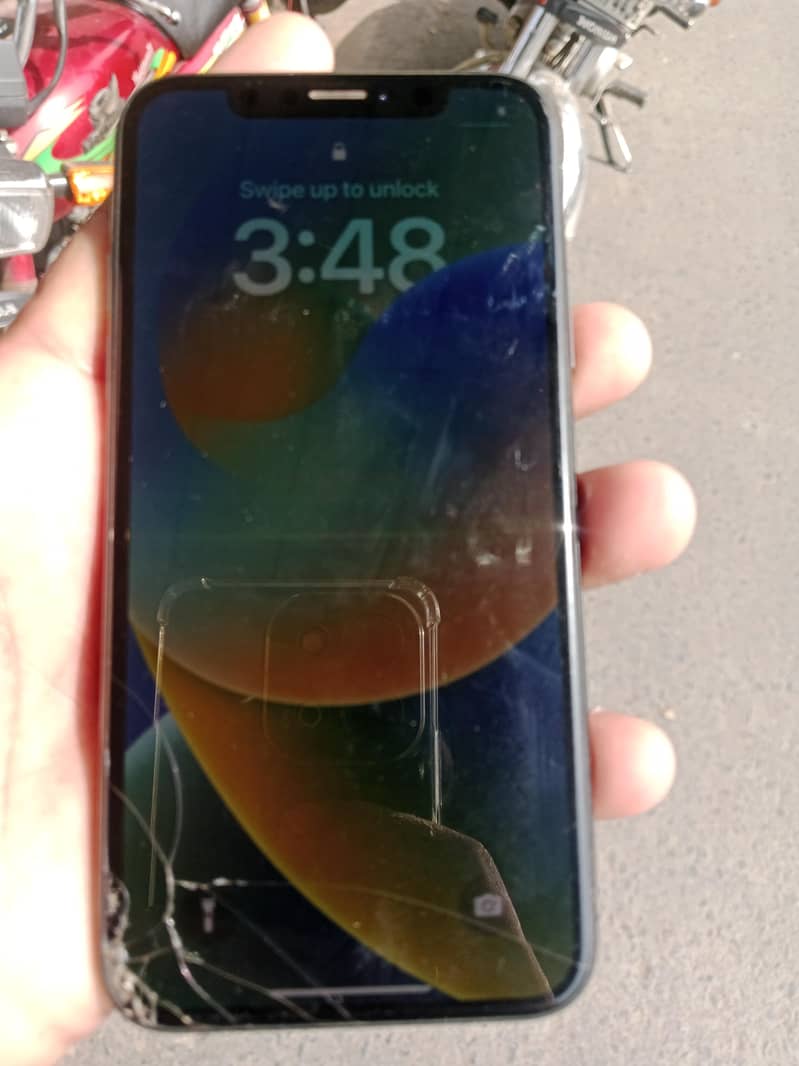 iPhone X 3