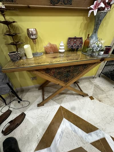 Beautiful console table woth mirror