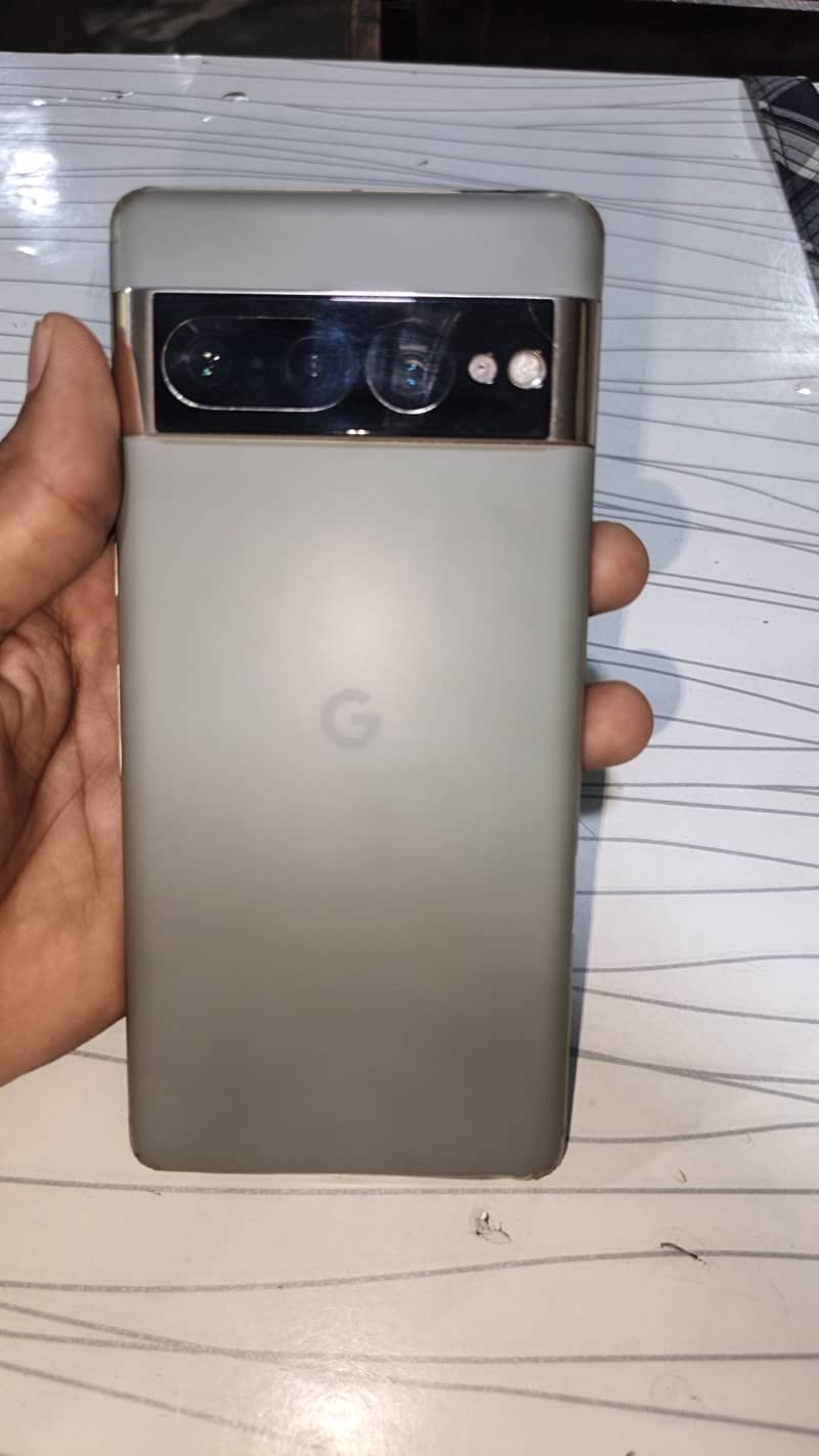Google Pixel 7 Pro 2