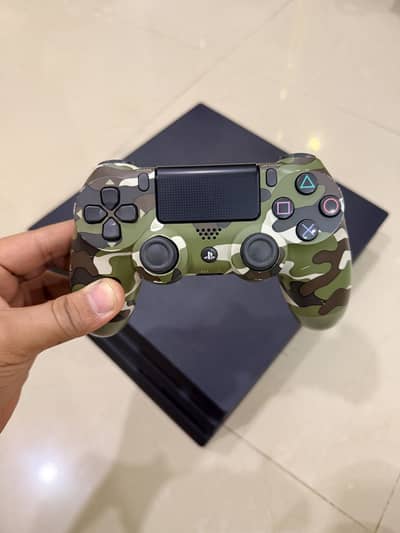 PS4 Pro 1TB unused