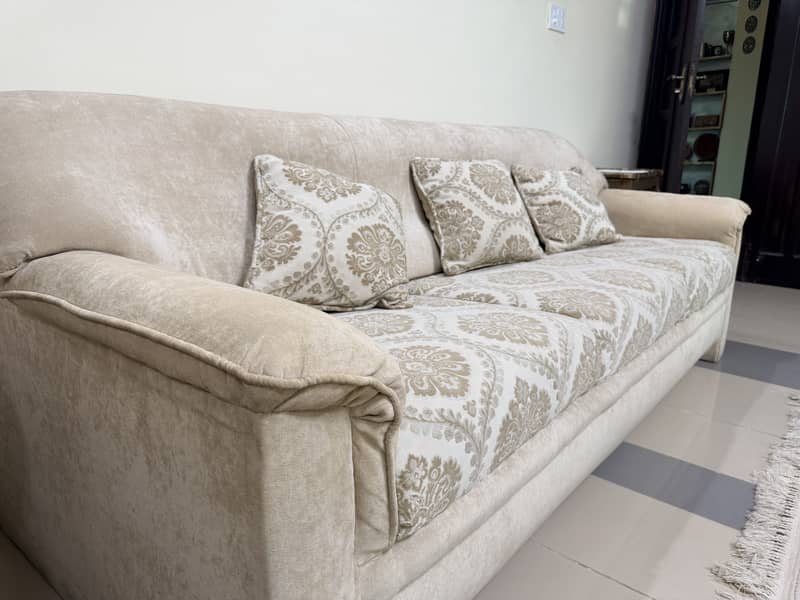 Sofa Set 0