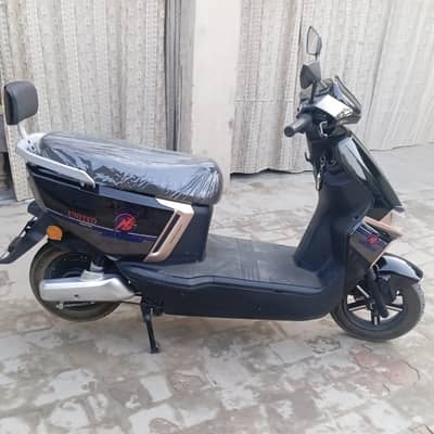 ELECTRIC SMART-PRO SCOOTY
