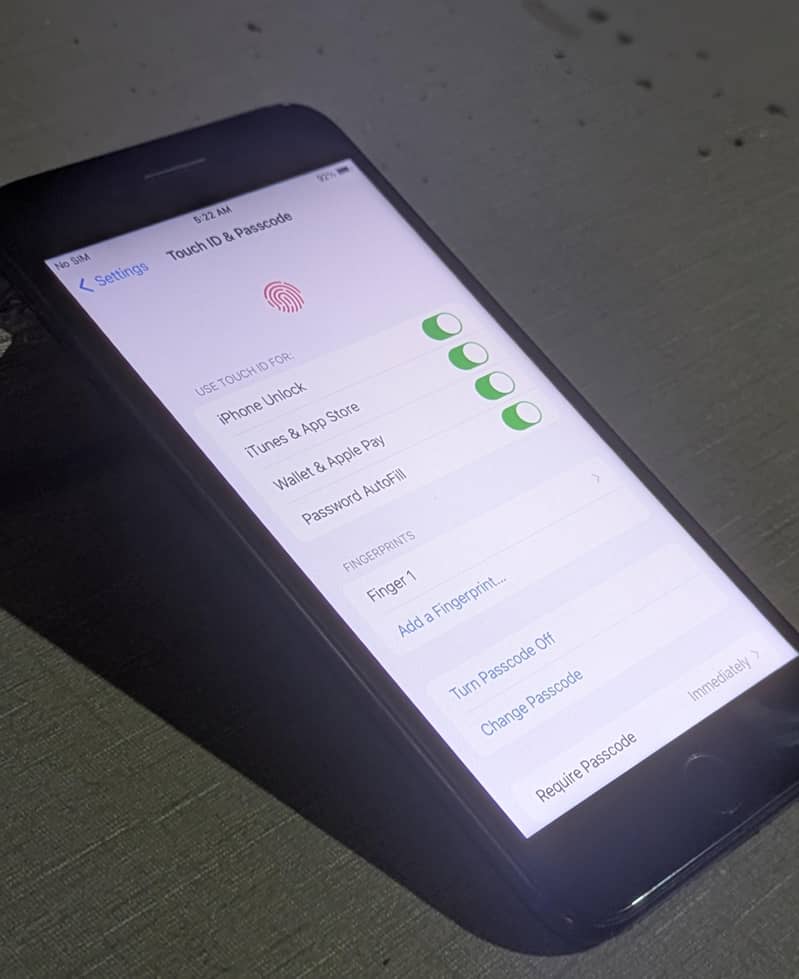 Apple iPhone 7 Plus 2