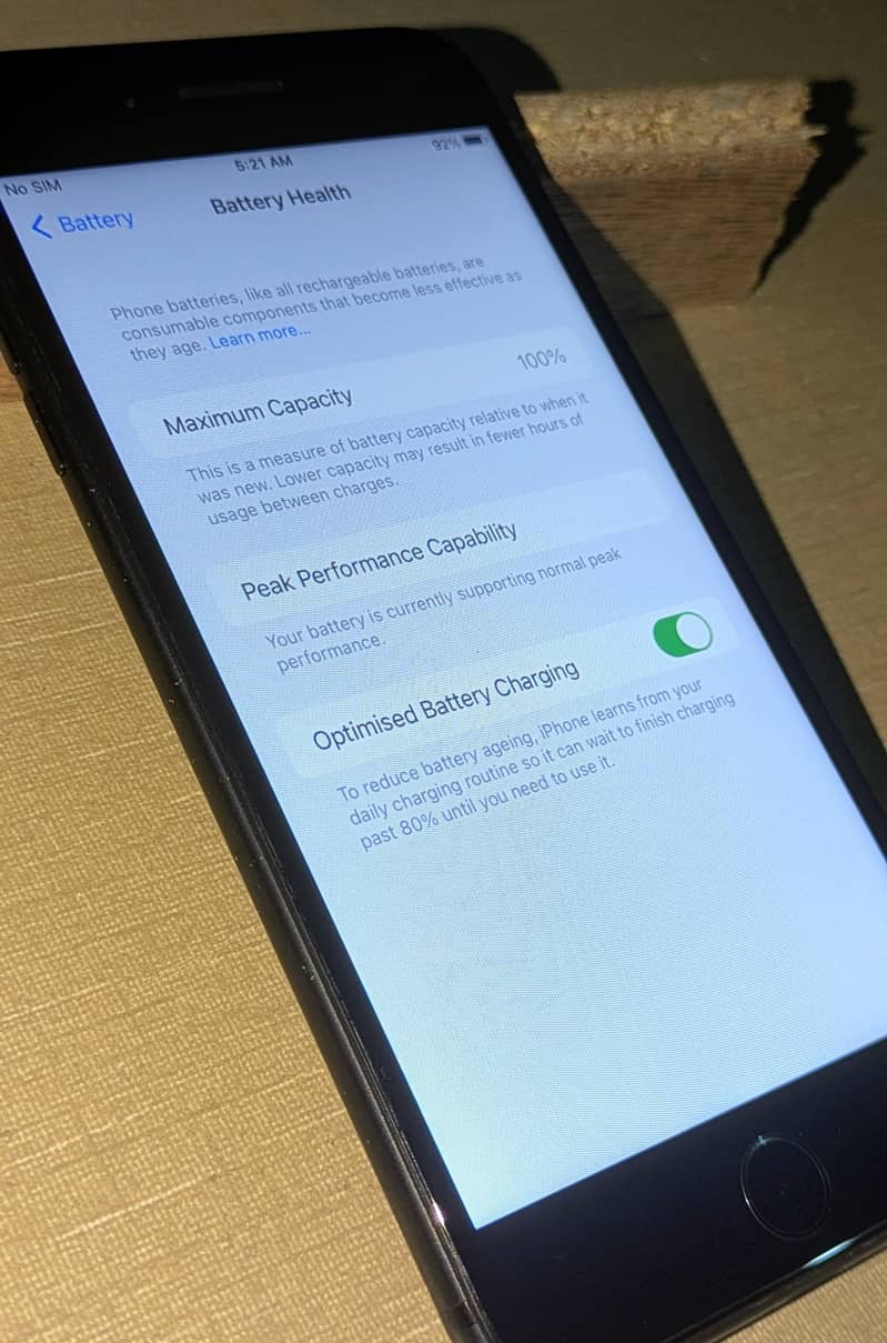 Apple iPhone 7 Plus 3