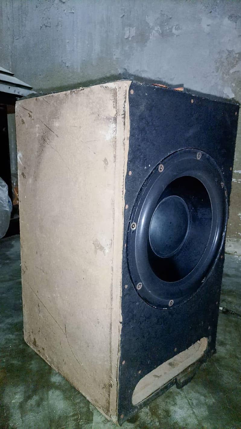 Kenwood aur USA subwoofer contact 0313 2187706 WhatsApp 6