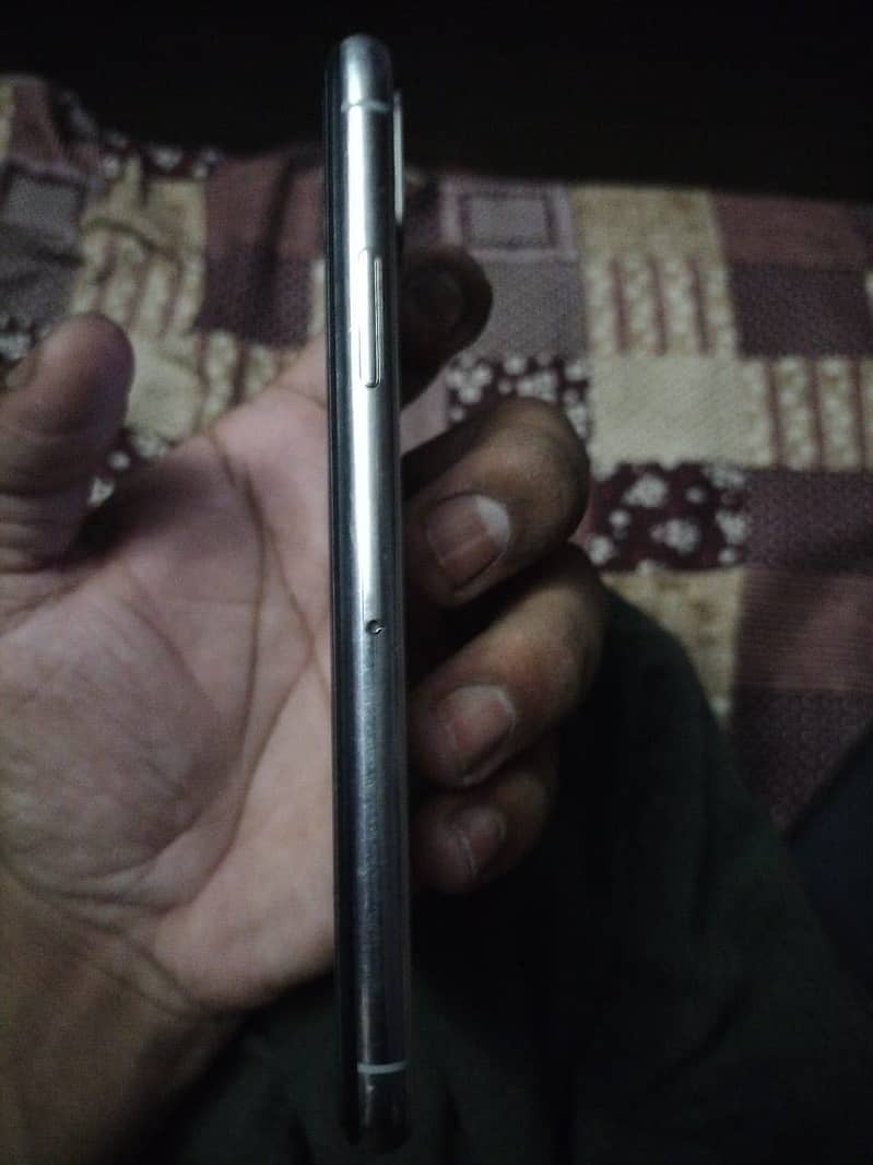Apple iPhone X 2