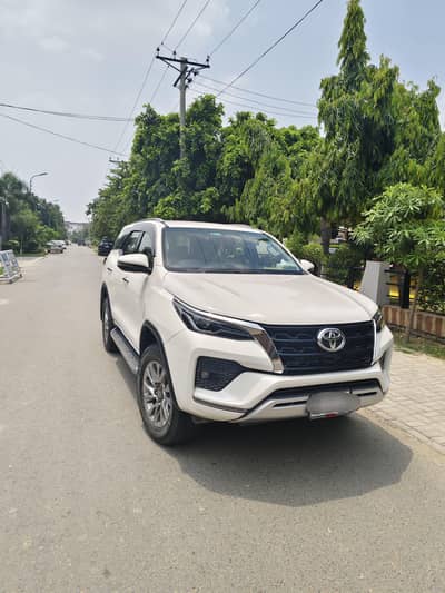 fortuner V