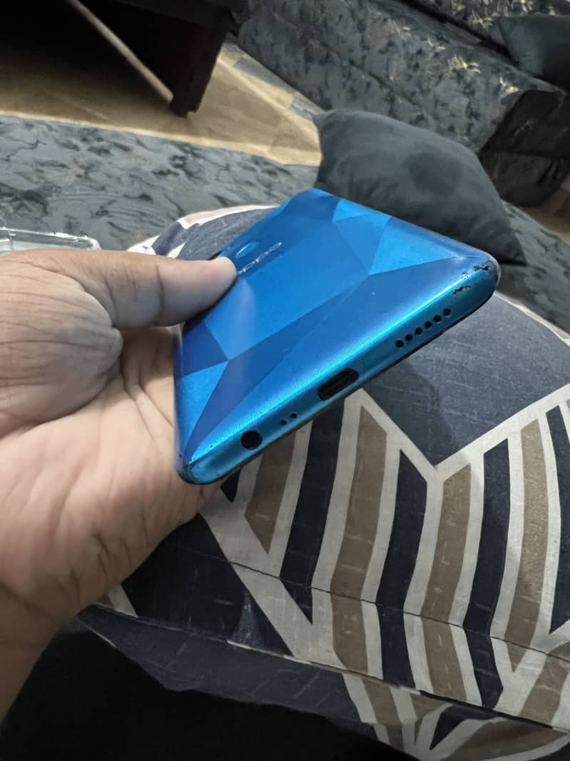 OPPO A12 0
