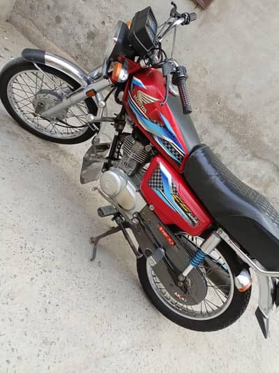 Honda 125 model 2023/24 Good condition Home Use