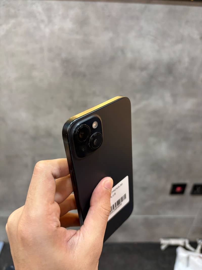 Apple iPhone 15 plus 5