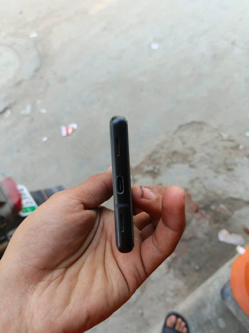 Google Pixel 6a 4