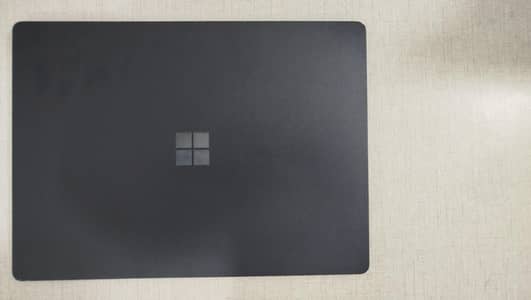 Microsoft Surface 3  Fast Laptop, i5 10th Generation 2k Touchscreen.
