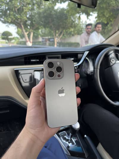 Apple iPhone 15 Pro