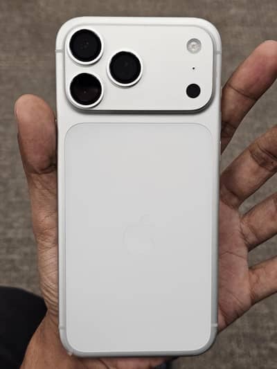 Apple iPhone 17 Pro Max