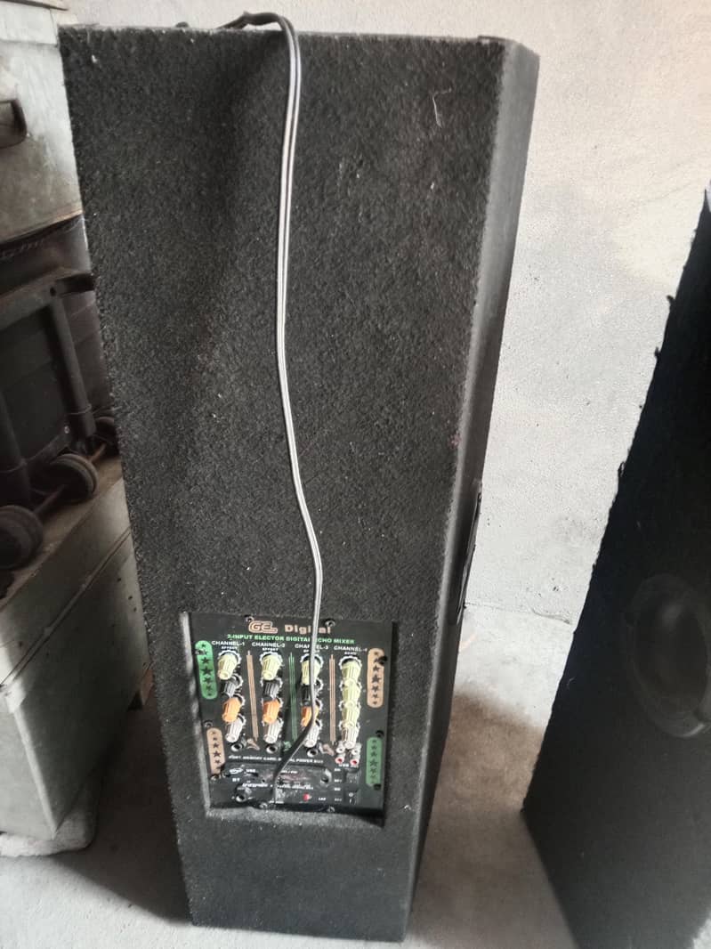 JBL speaker 0