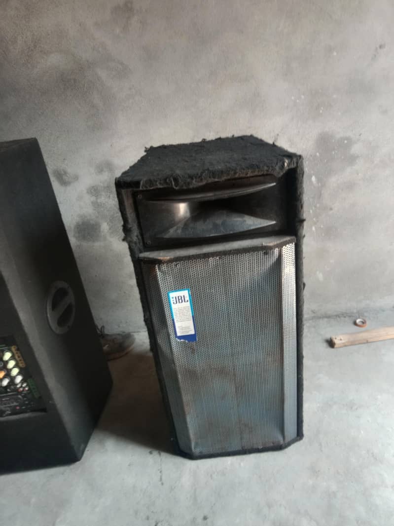 JBL speaker 2