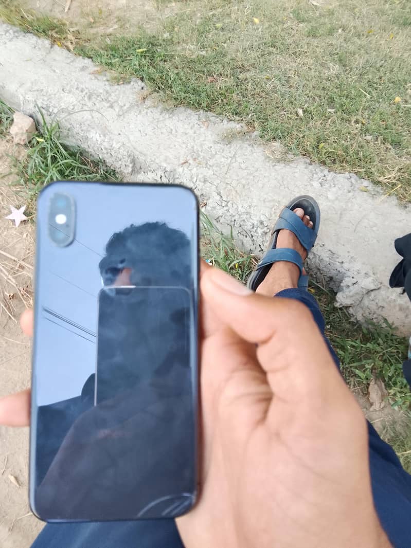 Apple iPhone X 2