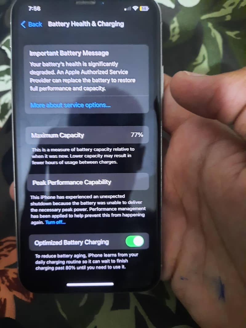 Apple iPhone X 4