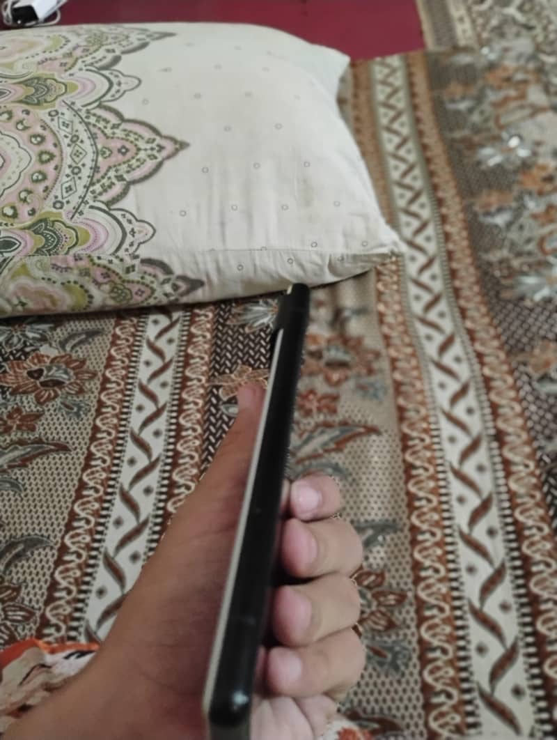 Google Pixel 6 4
