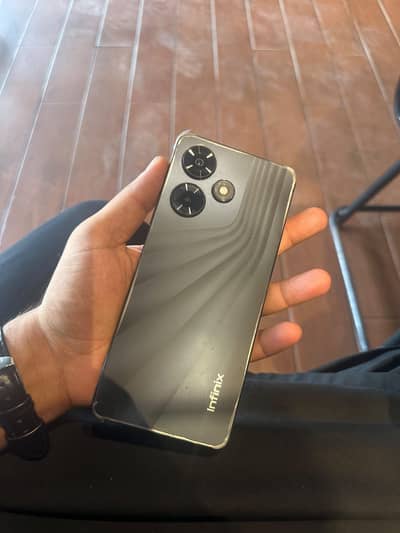 Infinix Hot 30