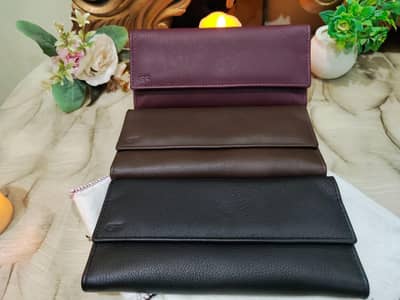 leather wallet