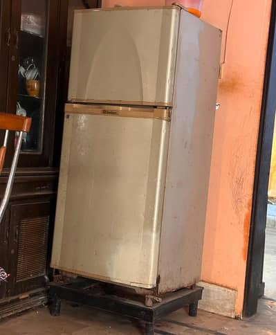 Dawlance Refrigerator For Sale in working Conditions