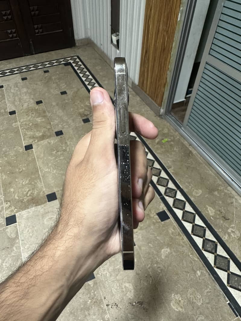 Iphone 12 pro 2