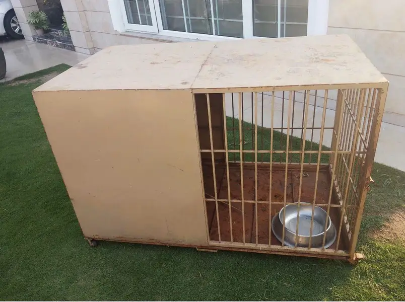 dog cage with sheet — photo 2