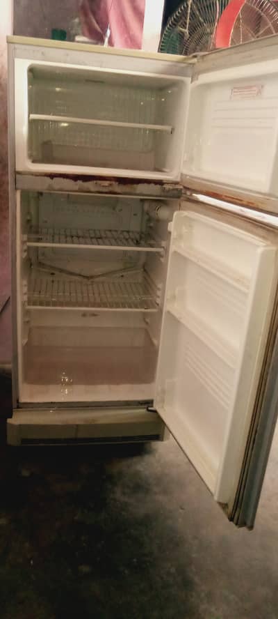 Pel refrigerator