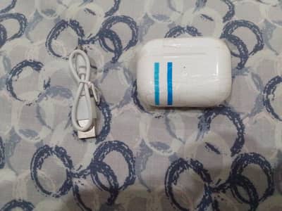 new earbuds apple design