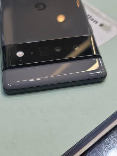 Google Pixel 6 Pro (latest 17 updated)
